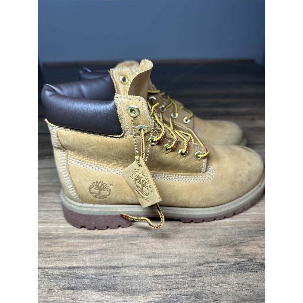 Junior Timberland Boots Size 6 M Wheat